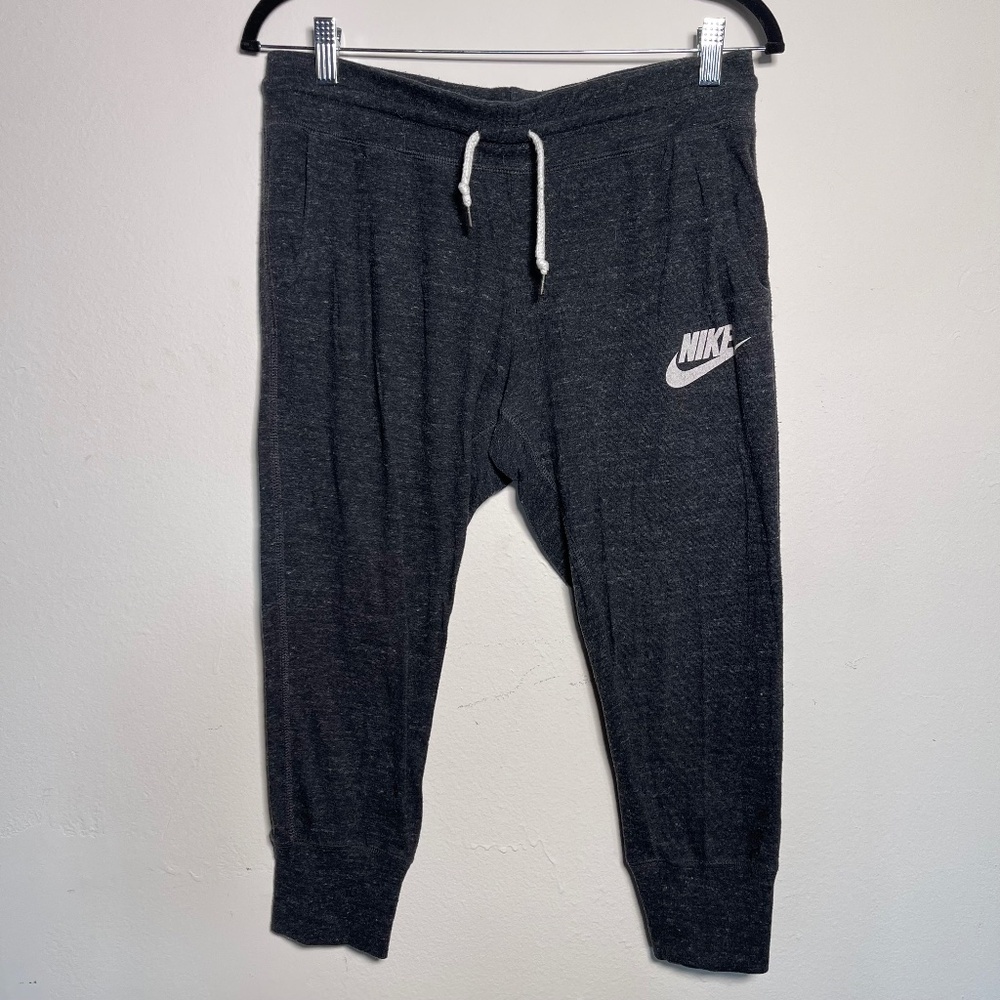 Nike Sportswear NSW Women's Gym Vintage Capri Pants Sweatpants Dark Grey Medium